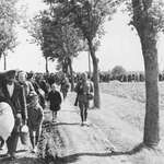 image for Polish families being expelled from Western Poland by the Nazis, as they annexed more land