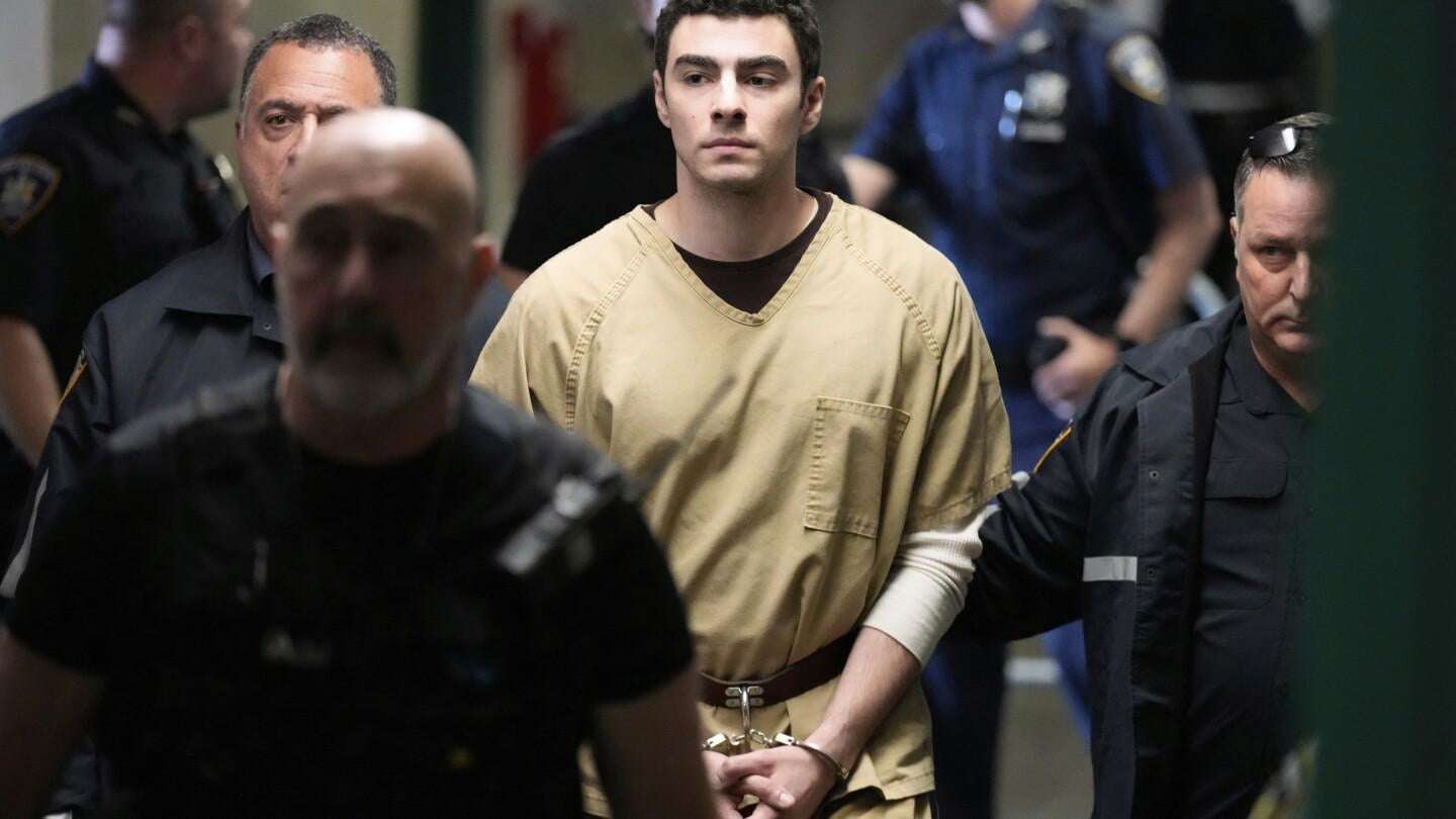 image for Prosecutors say no harm was done by social media posts about assassination of UnitedHealthcare CEO