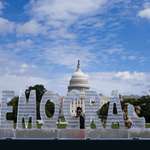 image for OC: 3000 pound melting ‘democracy' ice sculpture on National Mall as National Guard walk by