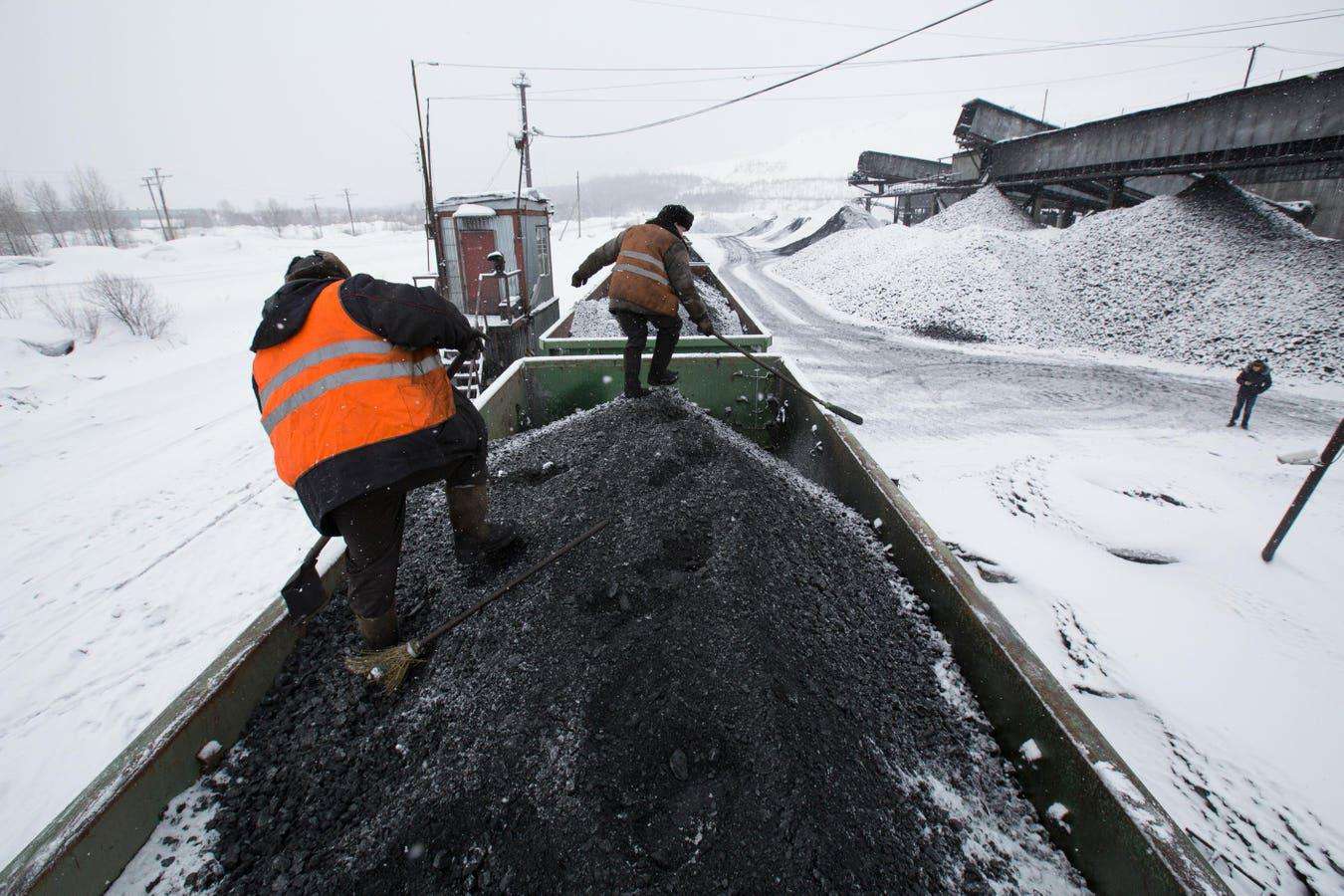 image for Russia’s Coal Collapse Marks The End Of Fossil Fuel Post-War Illusion