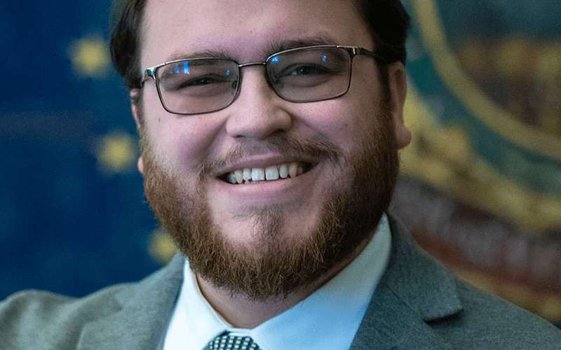 image for GOP Vermont State Senator Sam Douglass Resigns Over Hate-Filled Group Chat