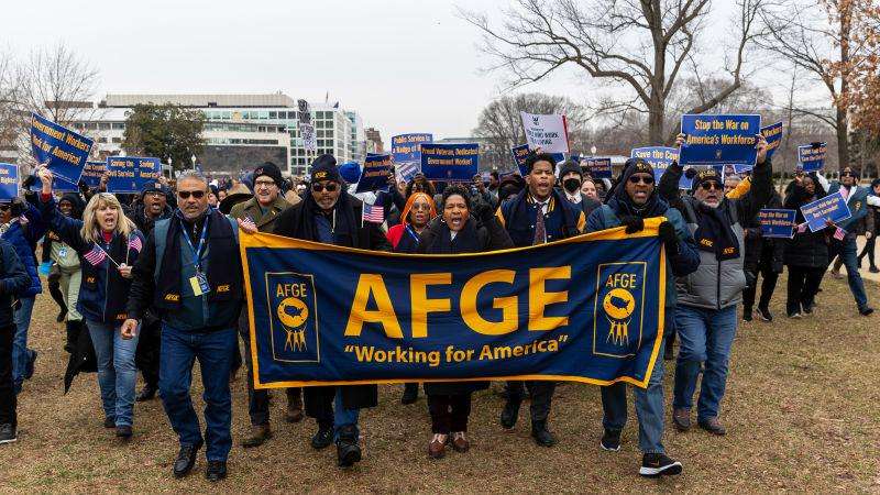 image for Democrats not swayed by call to end shutdown from largest federal workers’ union
