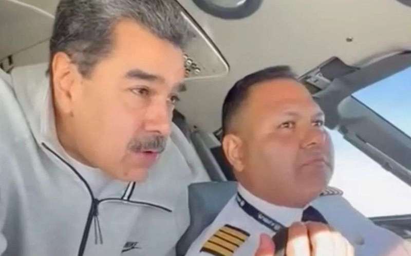 image for US attempted to capture Venezuela's Maduro by bribing his pilot, report claims