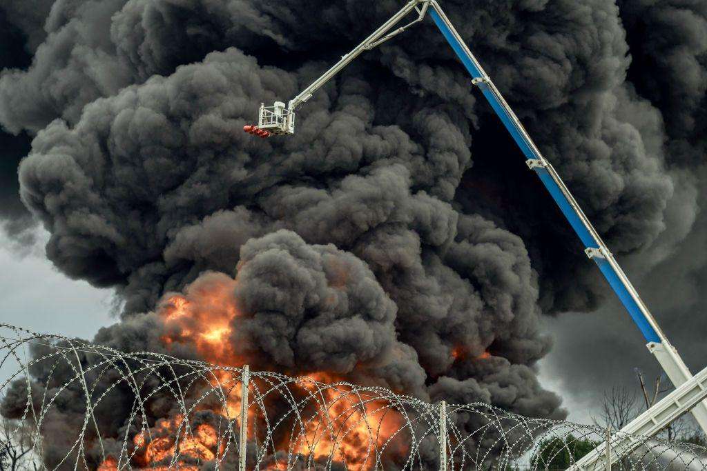 image for Ukraine has hit nearly 160 Russian oil facilities in 2025, SBU says