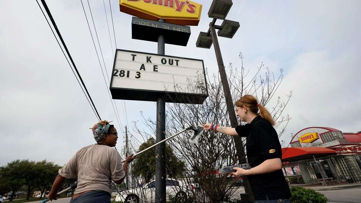 image for Denny’s to be acquired and taken private in a deal valued at $620 million