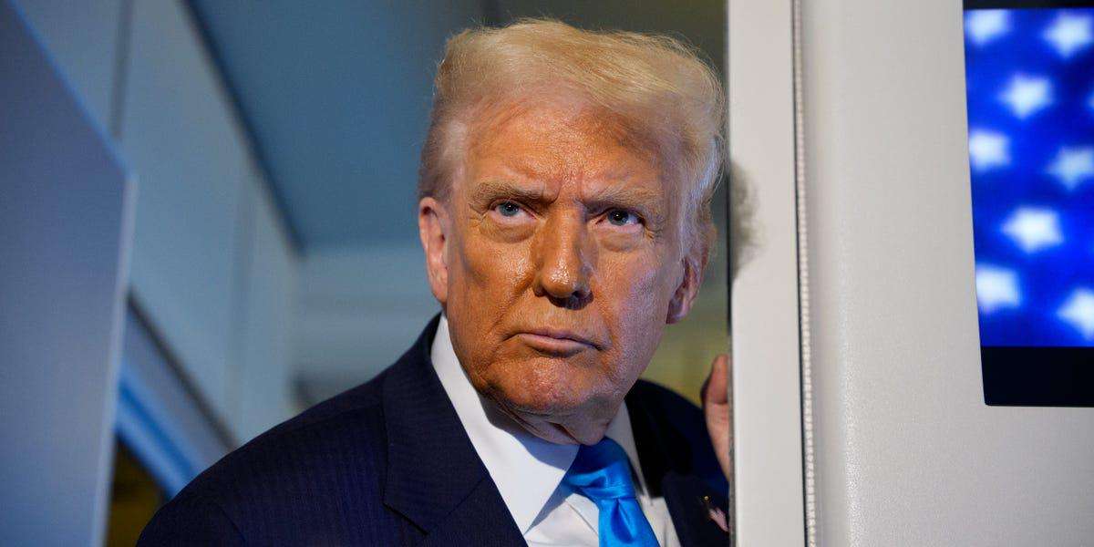 image for Trump says he will withhold SNAP benefits until the government shutdown ends