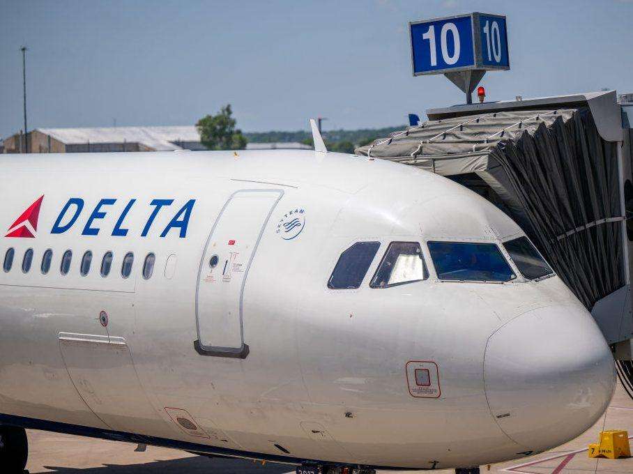 image for Delta passenger trapped by ‘human biohazard’ seatmate who pooped his pants