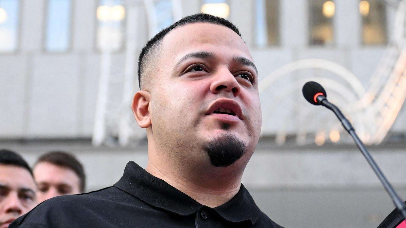 image for Trump administration moves to dissolve ban on Abrego Garcia's removal to deport him to Liberia