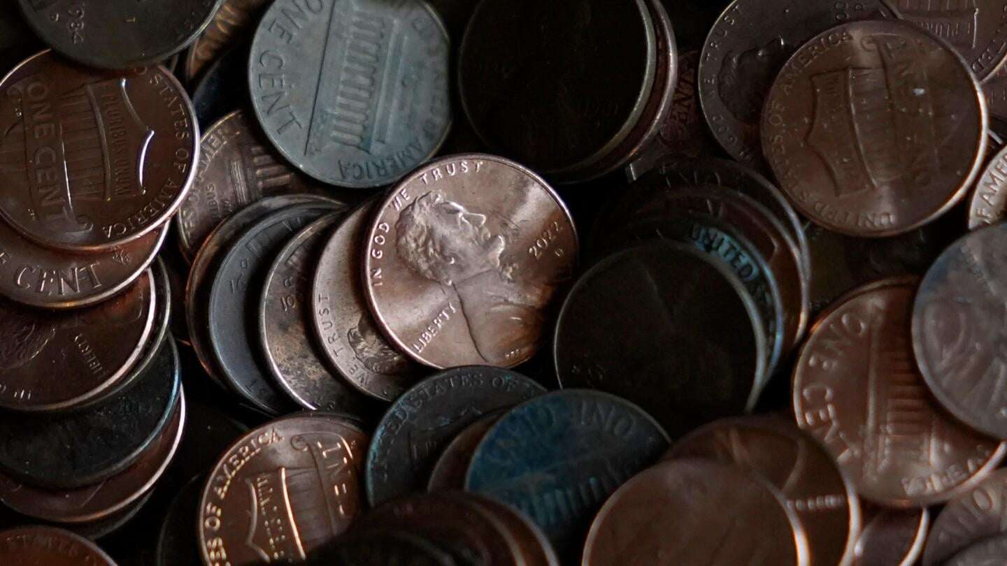image for US Mint in Philadelphia presses final pennies as the 1-cent coin gets canceled