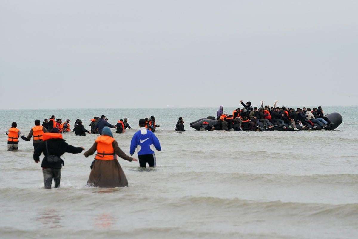 image for Russian spies ‘linked to people-smuggling gangs destabilising Europe’