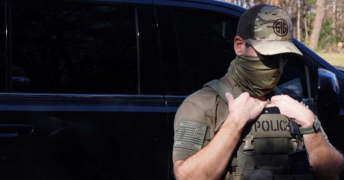 image for Immigration arrests in Charlotte have sparked fears, leading businesses to close
