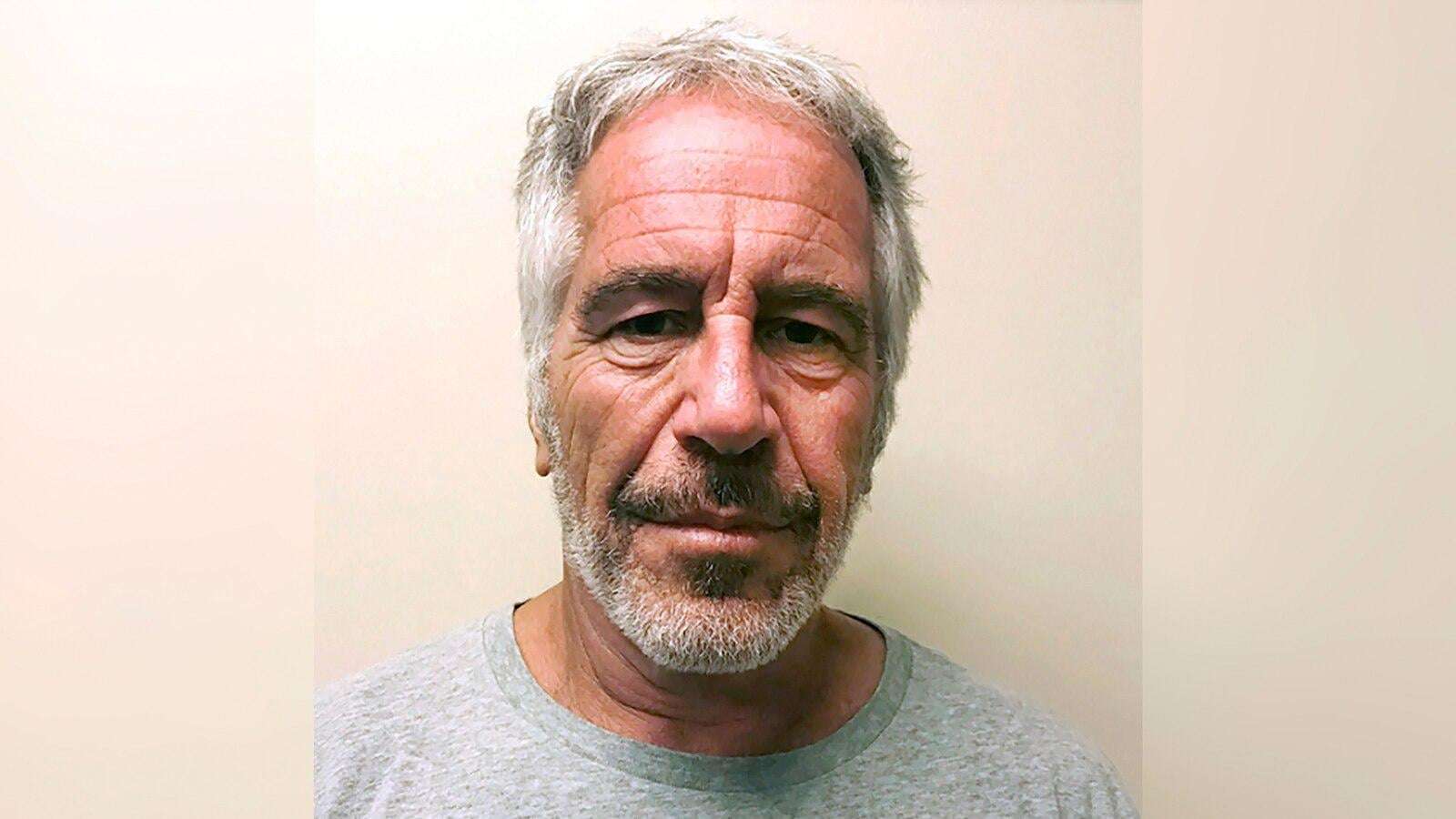 image for DOJ asks judges to authorize release of Epstein and Maxwell grand jury material