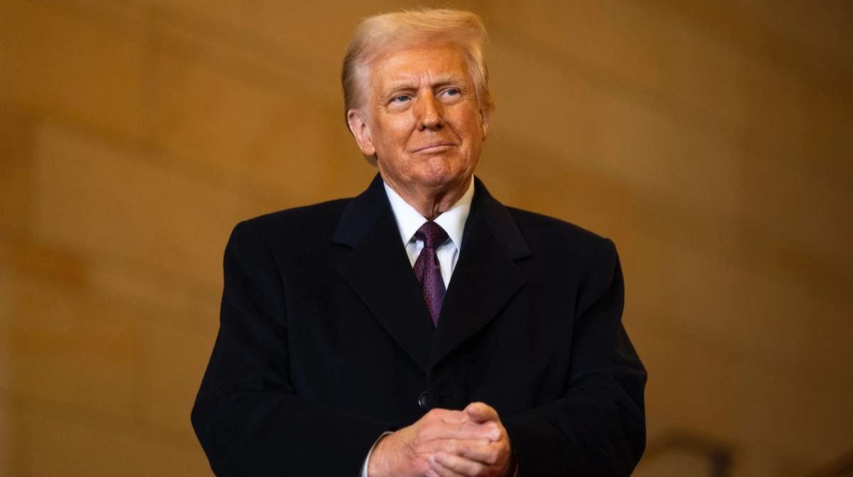 image for Trump on leaked Witkoff-Russia call: He has to "sell Ukraine to Russia", it's a dealmaker's job