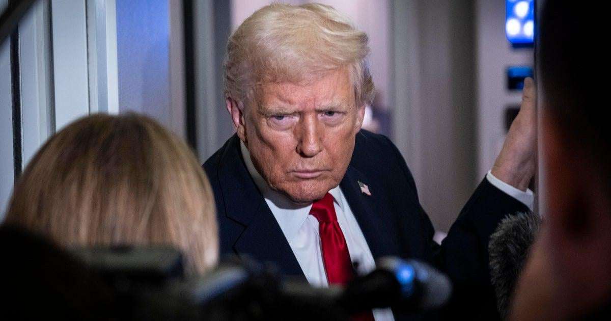image for Trump lashes out at female reporters, calling them "ugly," "stupid" and "piggy"