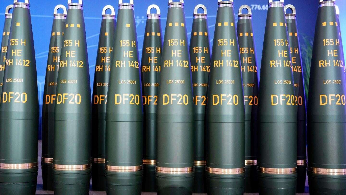 image for Report says world’s biggest arms producers increased revenue by 5.9% last year to record level