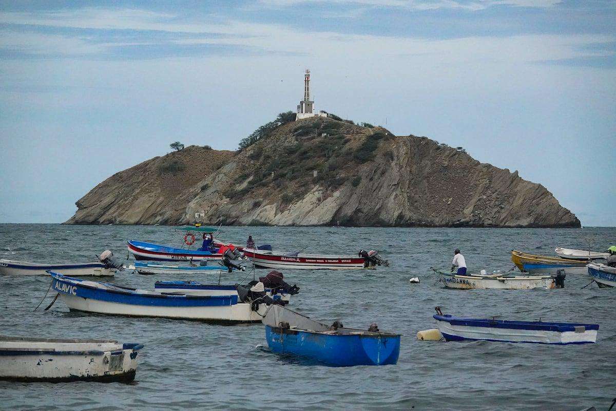 image for Family of Colombian fisherman killed in strike in the Caribbean files formal complaint against US