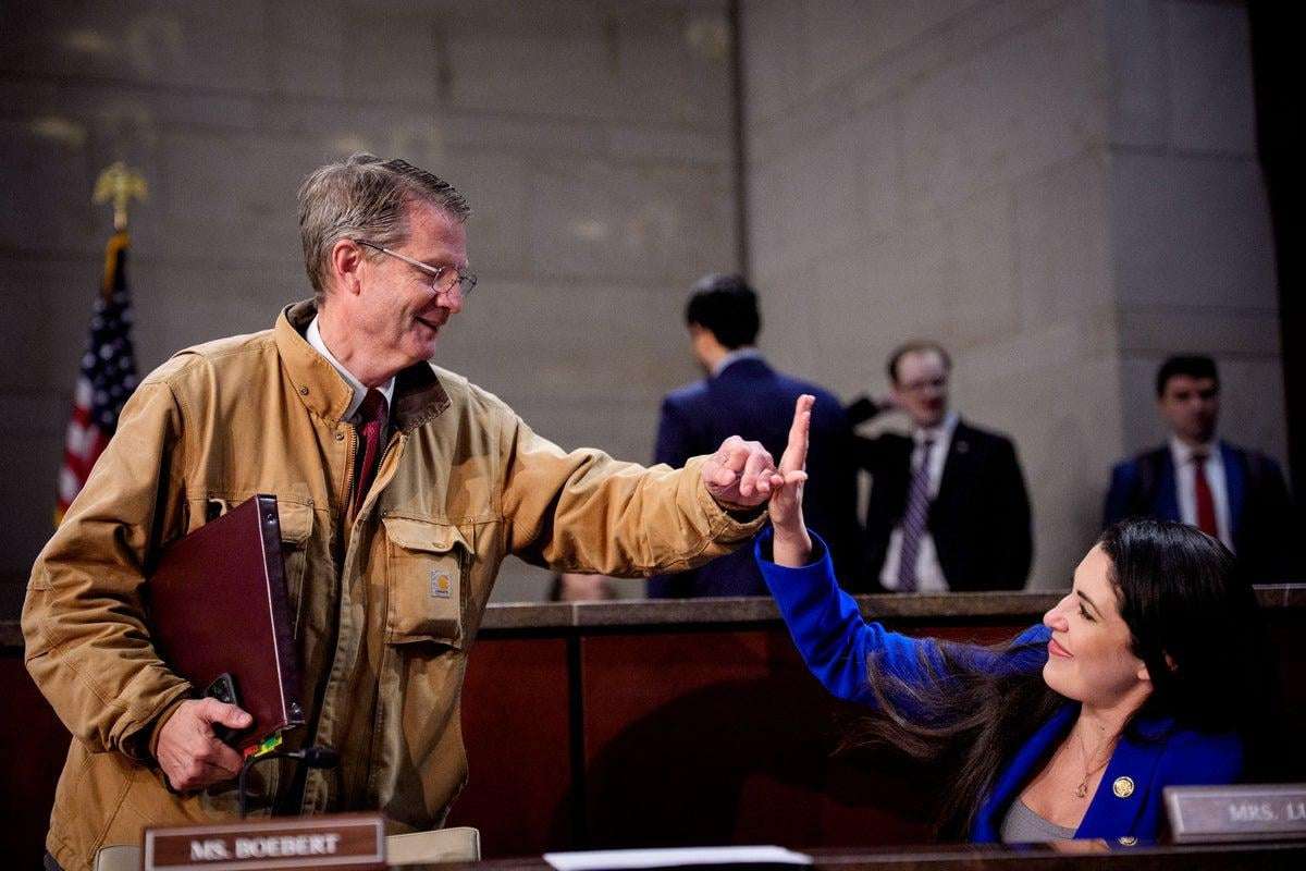 image for House Republicans join with AOC and use Epstein files playbook to force a vote on stock trading ban: ‘Hell’s frozen over’