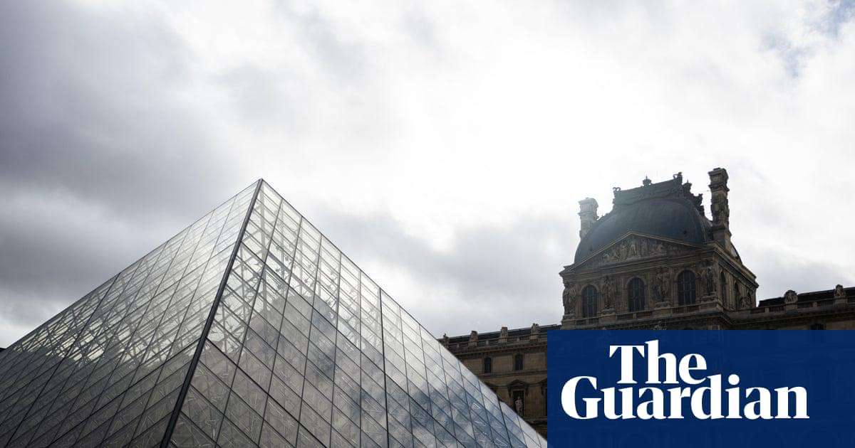 image for Water leak in the Louvre damages hundreds of works, museum says
