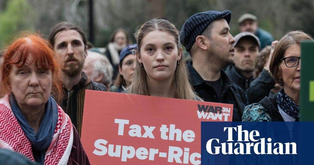 image for Just 0.001% hold three times the wealth of poorest half of humanity, report finds