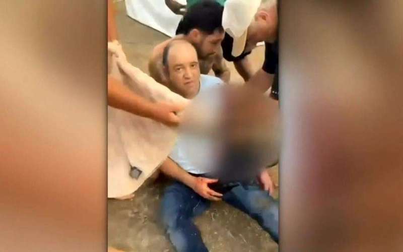 image for Bondi Beach massacre: $700,000 raised via GoFundMe for hero Ahmed al Ahmed who disarmed gunman