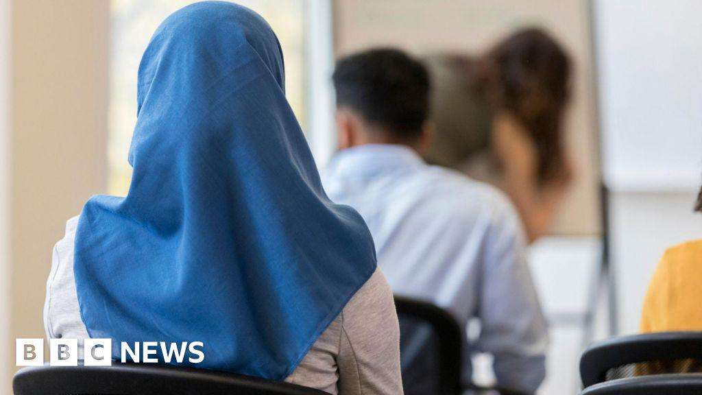 image for Austria bans headscarves in schools for girls under-14