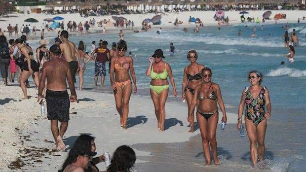 image for More Canadians head to Mexico for winter getaways