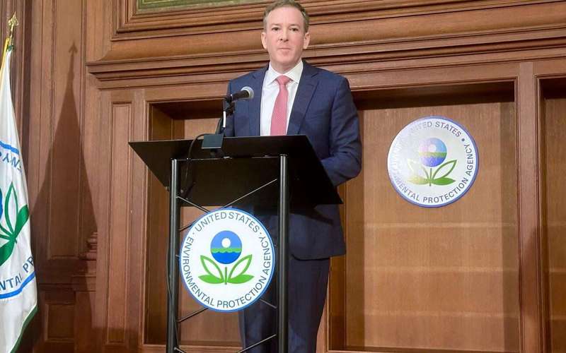 image for EPA eliminates mention of fossil fuels in website on warming’s causes. Scientists call it misleading