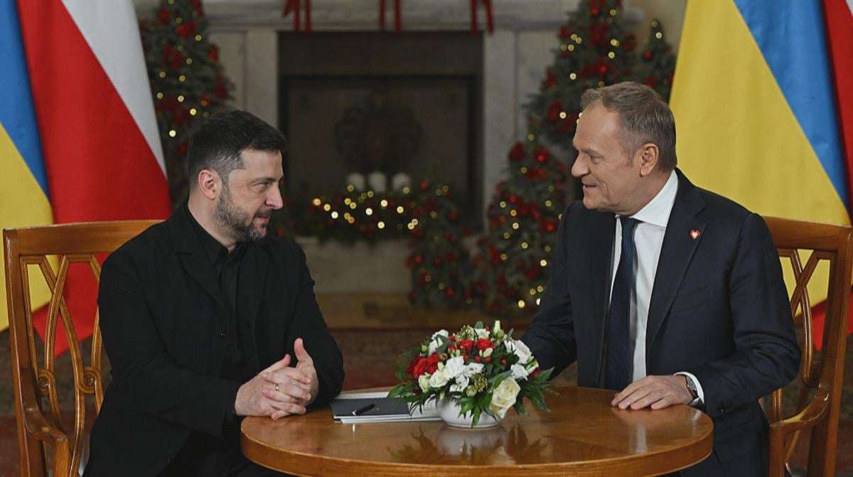 image for Zelenskyy tells Polish PM that "scariest thing for Russia" is when Poland and Ukraine are together