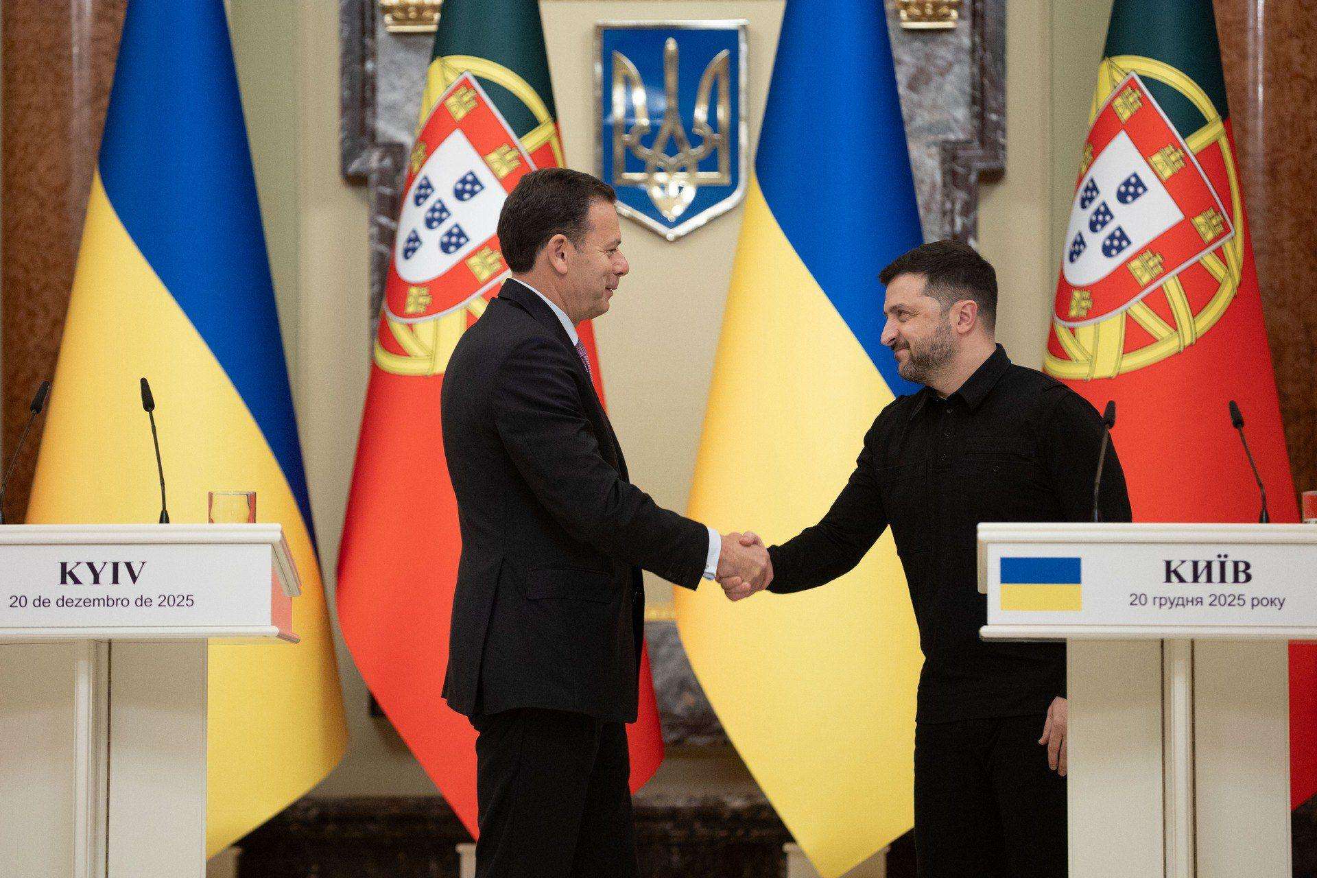 image for Ukraine, Portugal sign partnership to produce sea drones, Zelensky says