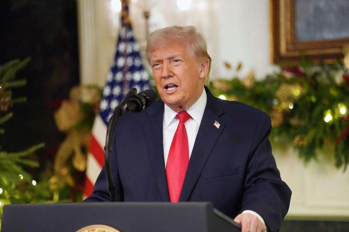 image for Trump kicks off Christmas Day with over 100 posts attacking Somalis, praising the economy and alleging voter fraud