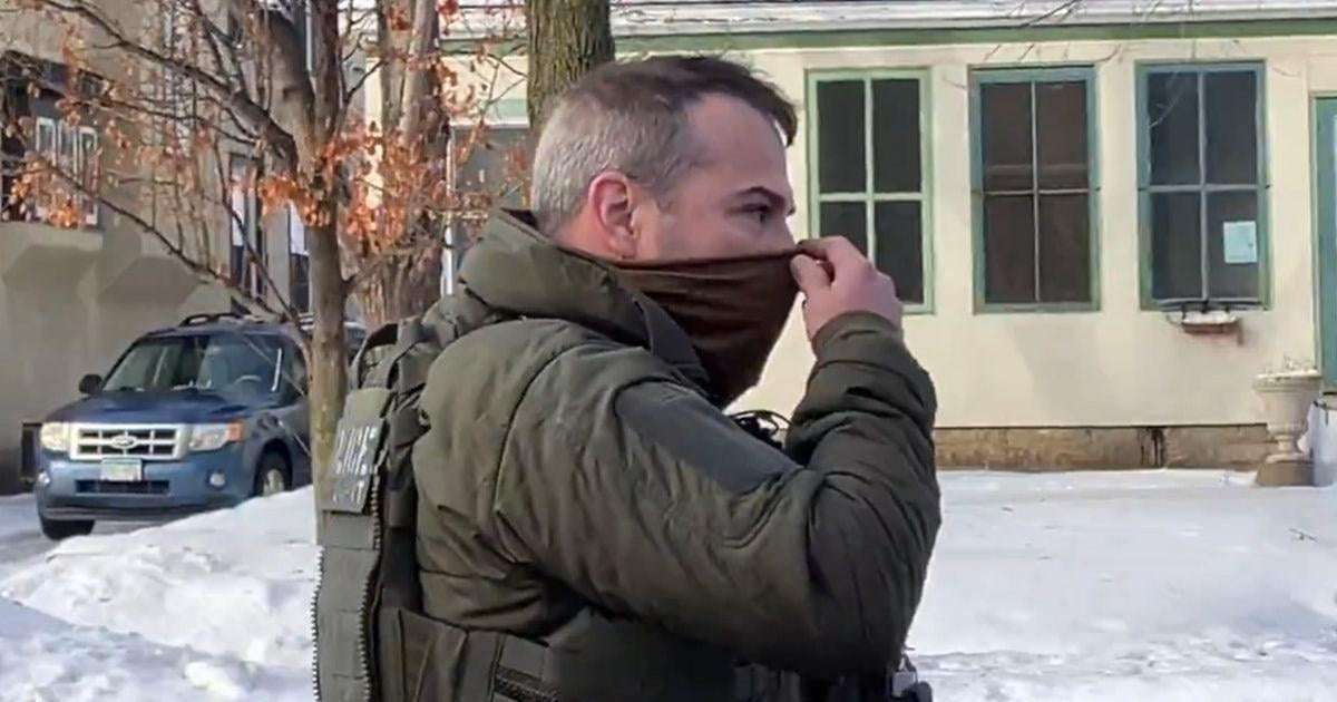 image for ICE officer who fatally shot woman in Minneapolis identified