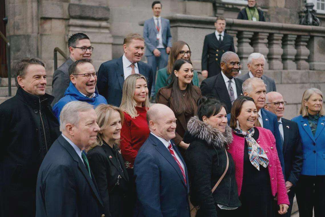 image for US Congress members visit Denmark to support Greenland in face of Trump threats