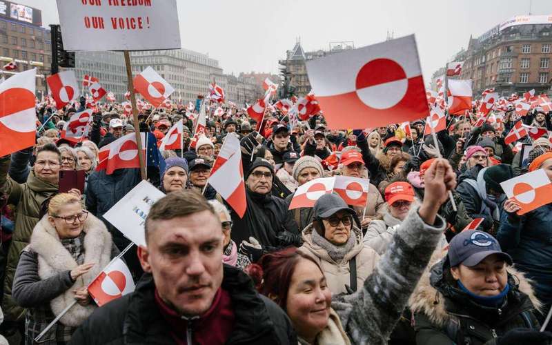 image for Trump says 8 European countries will face 10% tariff for opposing US control of Greenland