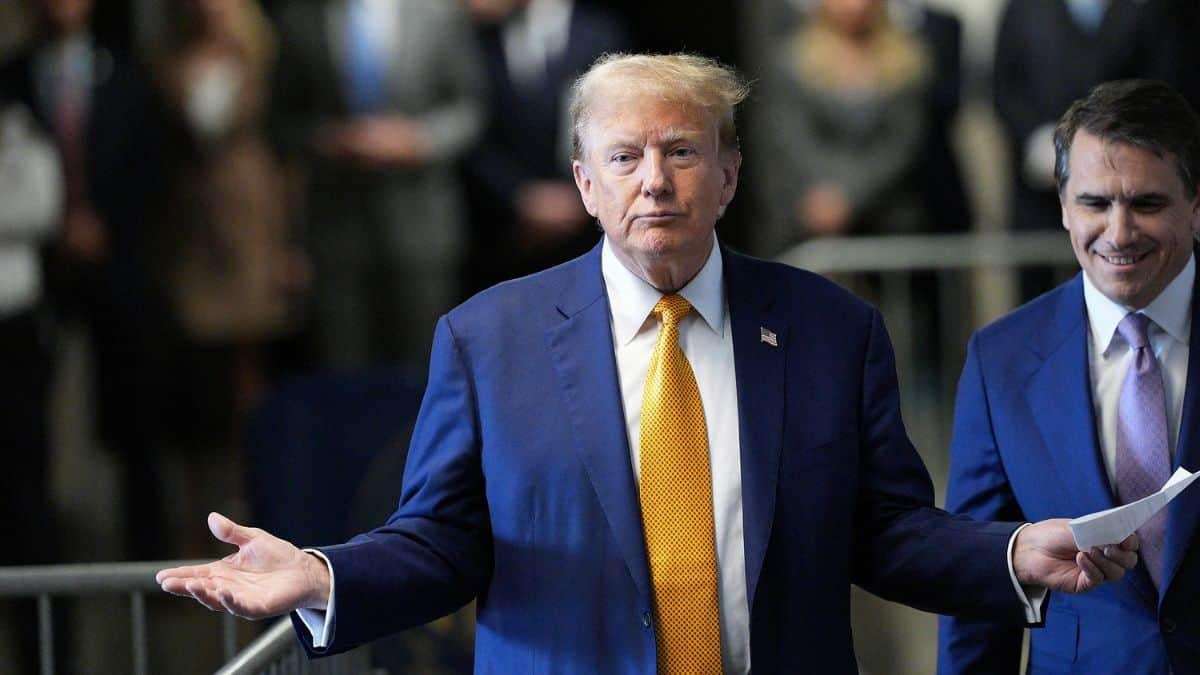 image for Trump says Nobel Prize denial ends obligation to ‘think purely of peace’, presses Greenland demand