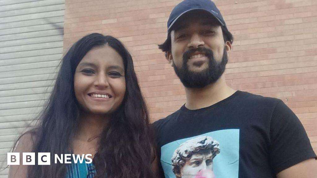 image for Palak paneer: Indian couple win $200,000 settlement over 'food racism' at US university