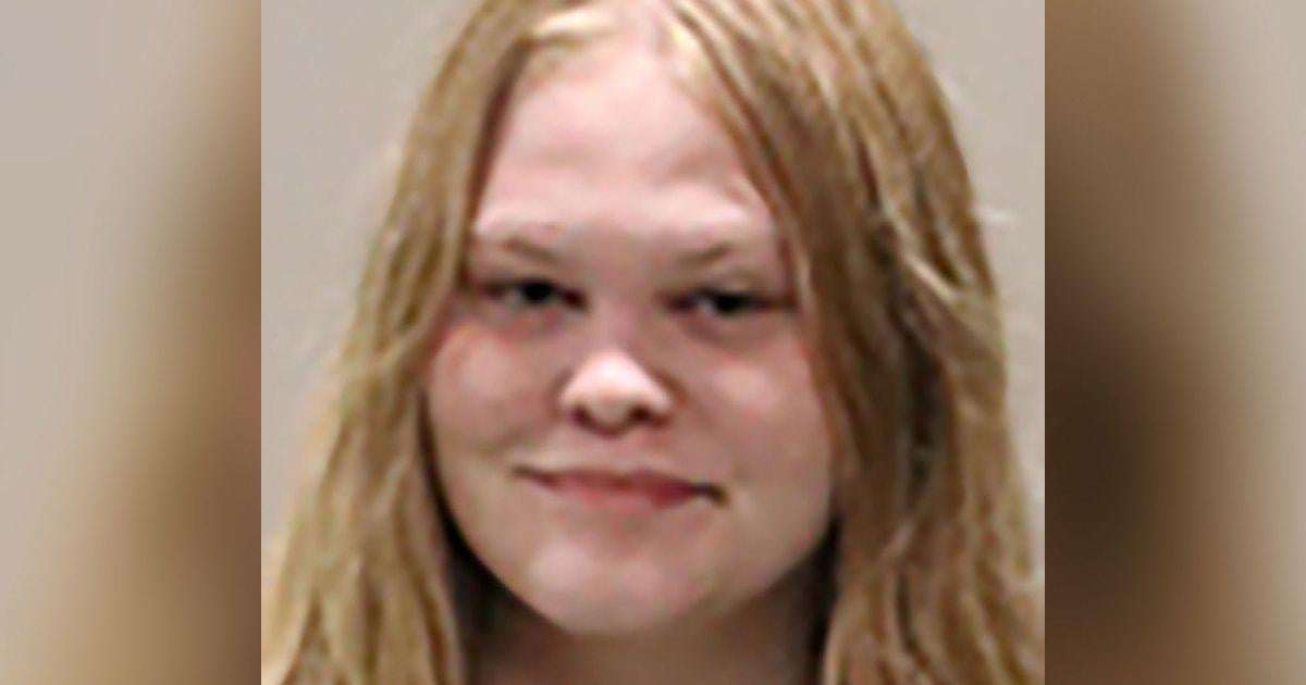 image for Florida Teen Arrested After Violently Bashing Mom with a Pork Chop