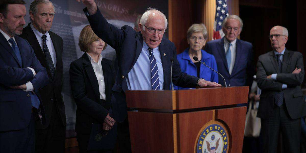 image for Sanders Says 'Not Another Penny' for ICE Until Kristi Noem, Stephen Miller Are Gone