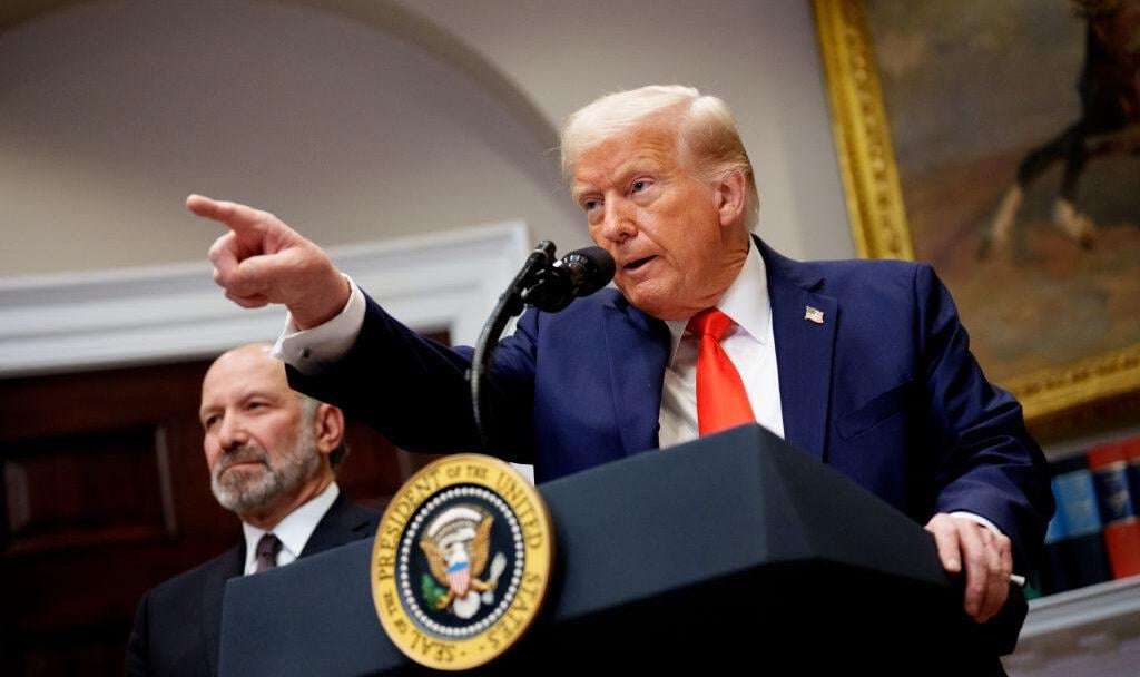 image for Trump Calls for Arrest of Barack Obama