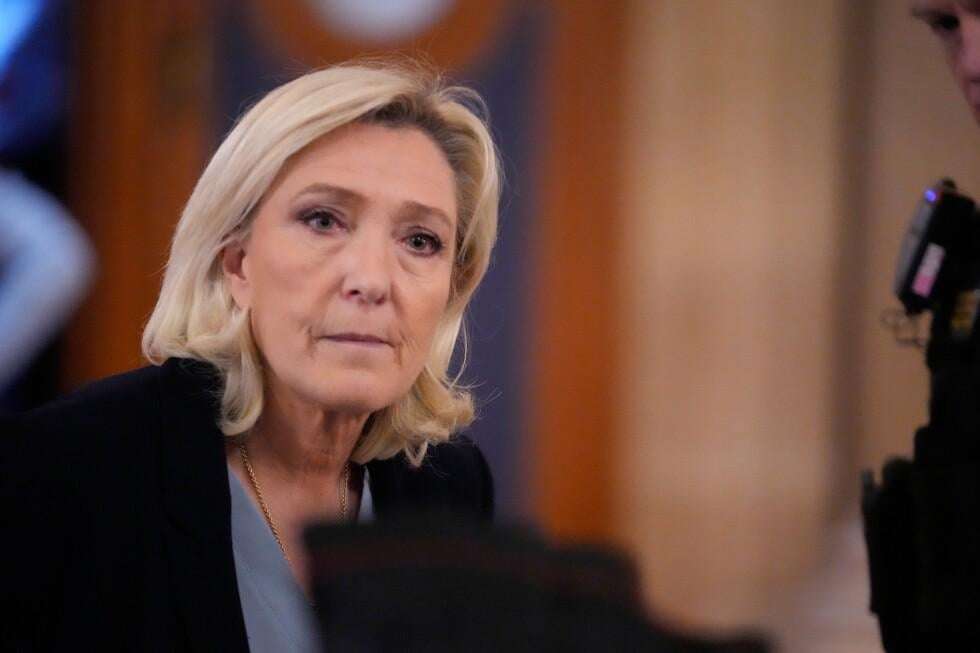 image for French prosecutors request 5-year ban on Marine Le Pen from holding office