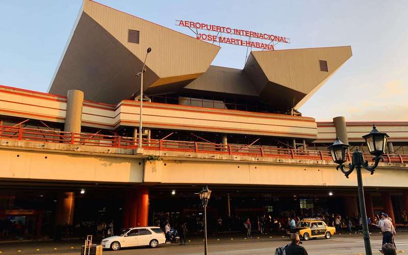image for First airlines begin cancelling flights to Cuba following jet fuel shortage announcement
