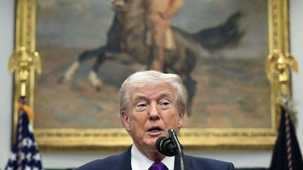 image for Trump's plot to 'steal' the midterm elections is becoming clear