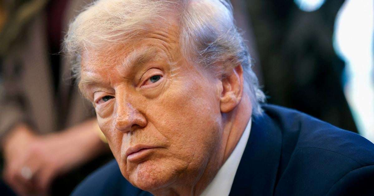 image for Supreme Court strikes down most of Trump's tariffs in a major blow to the president