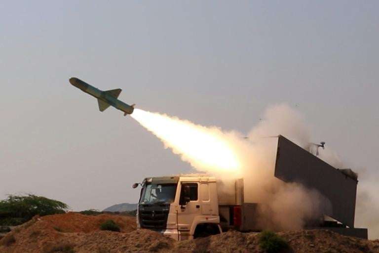 image for Trump issues Iran with ultimatum as US ramps up military presence