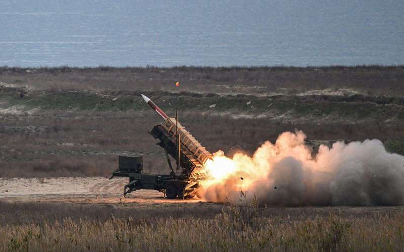 image for More Patriot missiles used in Middle East in 3 days than in Ukraine since 2022, Zelensky says