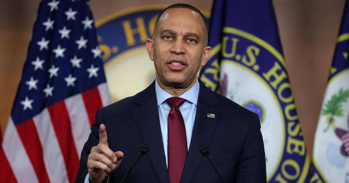 image for Hakeem Jeffries won't commit to blocking additional Iran war funding