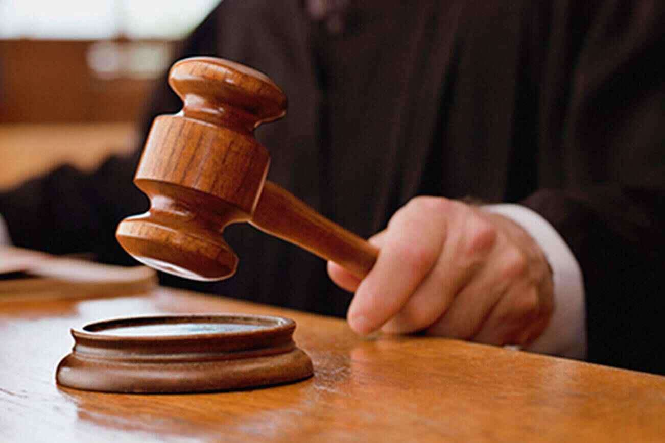 image for Judge Blocks Trump's Plan To End Protections For 1,100 Somali Immigrants