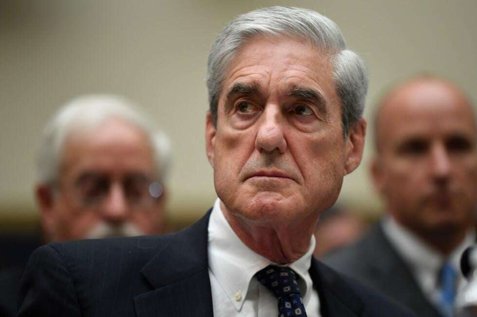 image for Former FBI Director Robert Mueller, who investigated Russia-Trump campaign ties, dies