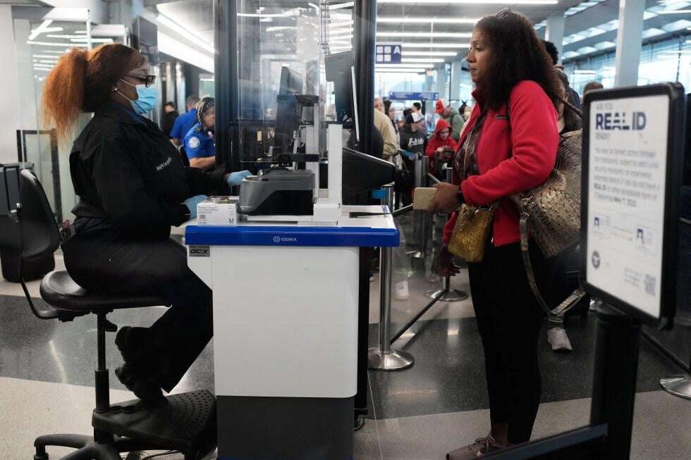 image for TSA official stresses record-high airport wait times as shutdown drags on