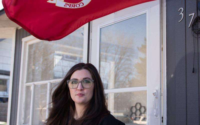 image for Trump's VA killed a home loan program. Vets are now losing their homes because of it