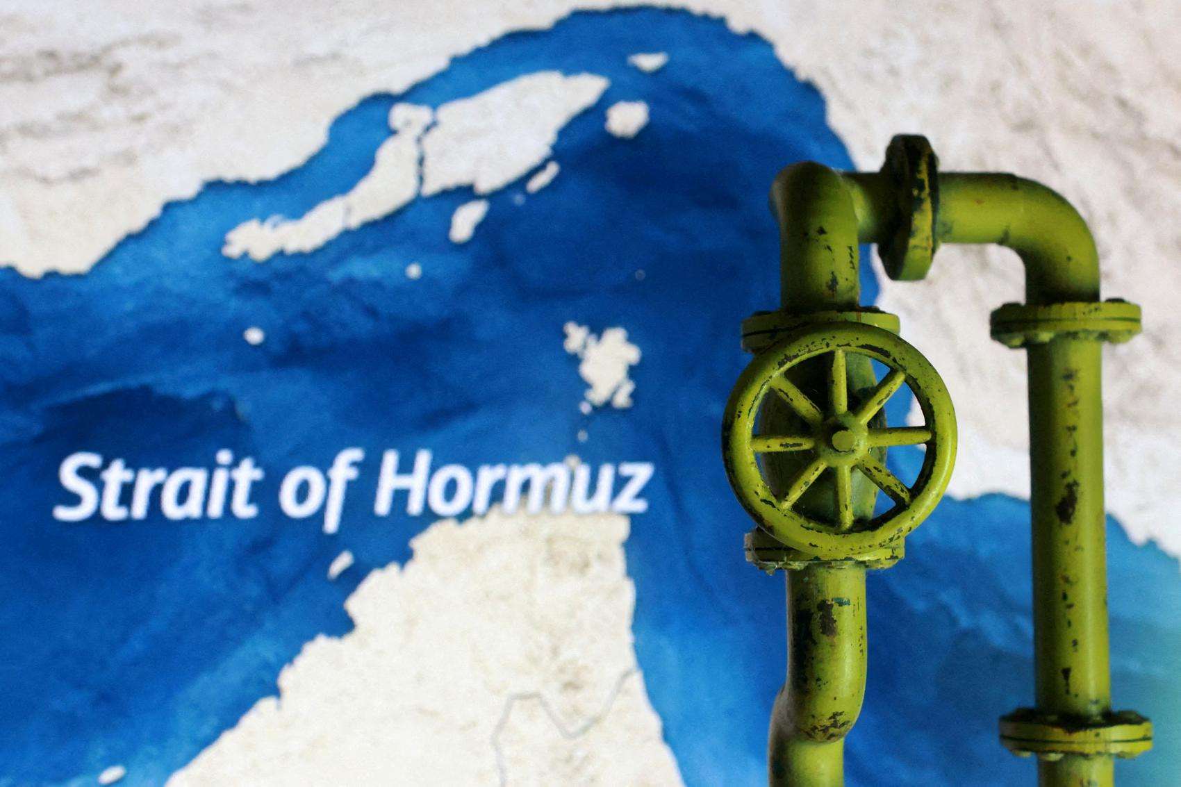 image for Japanese, French and Omani vessels cross Strait of Hormuz